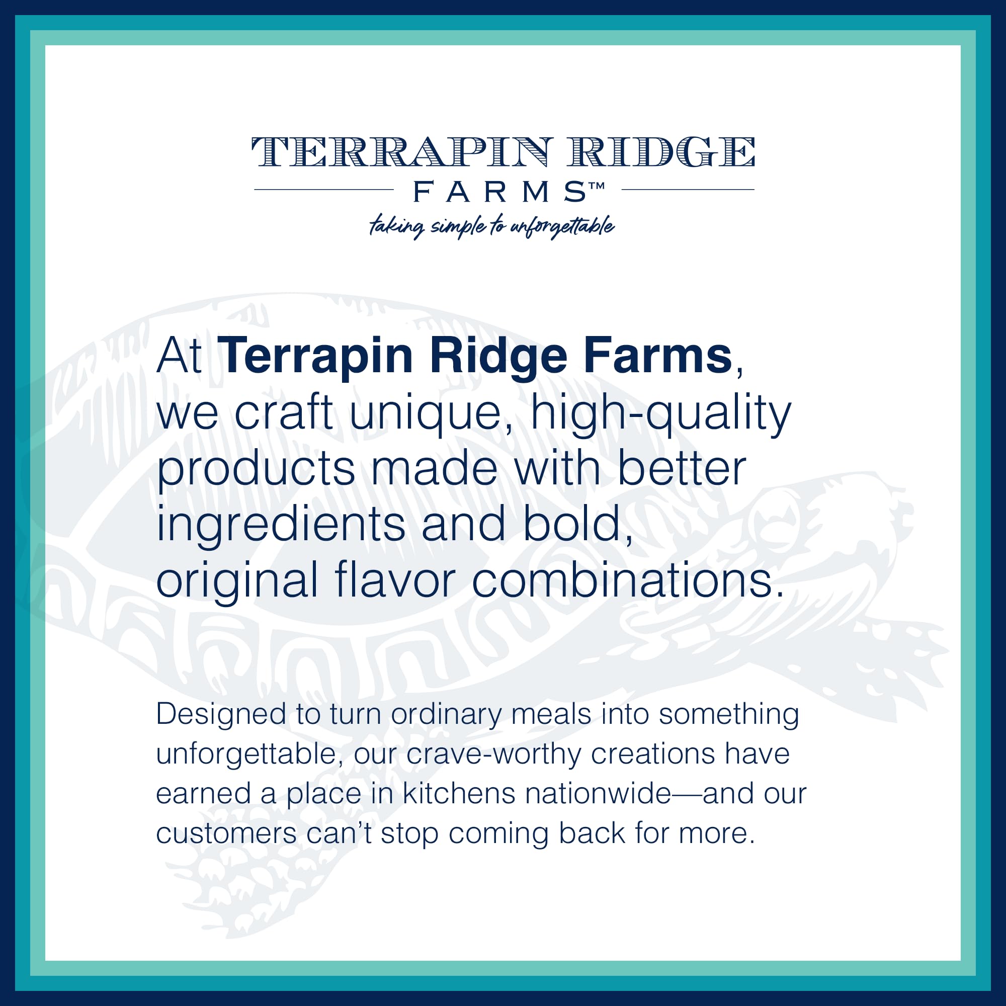 Terrapin Ridge botella junto a una mano para comparar tamaño y porción