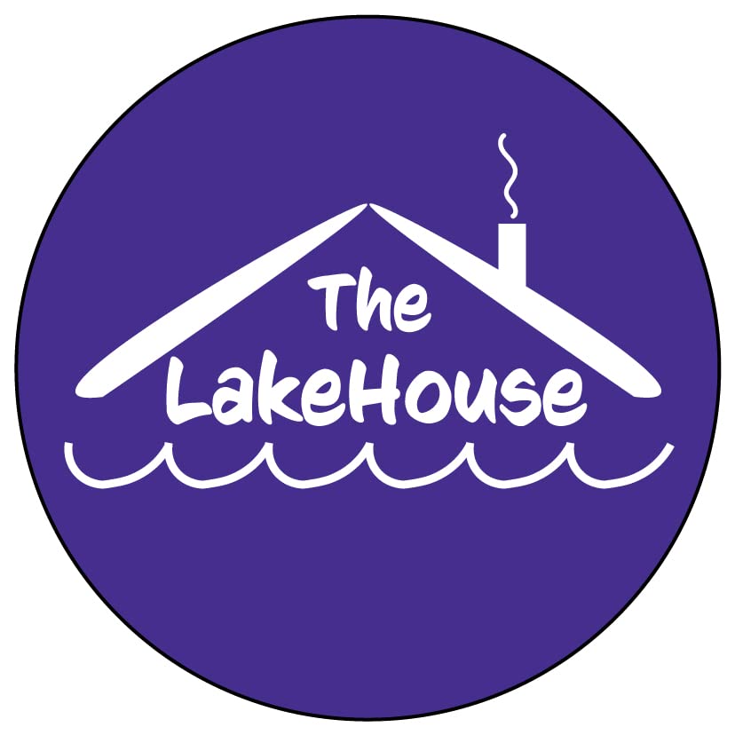 The LakeHouse surtido de golosinas mostrando opciones dulces y saladas