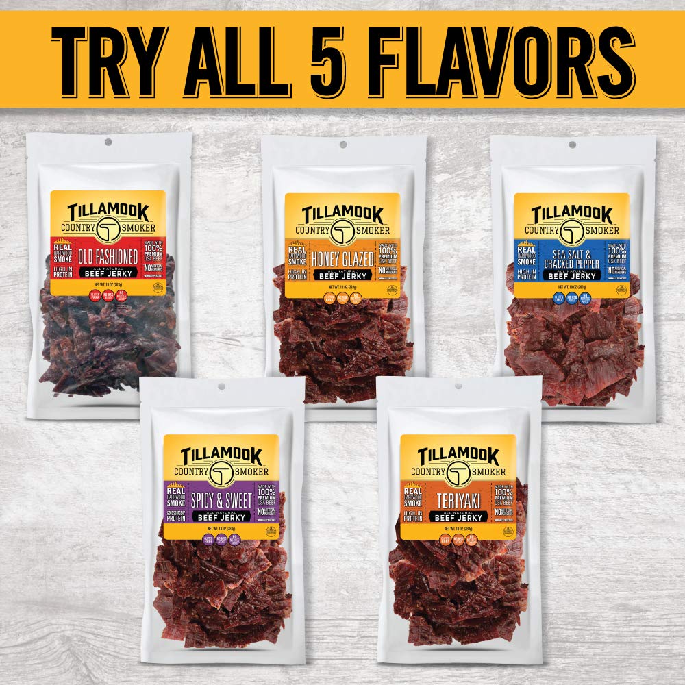 Tillamook Country Smoker jerky en mesa como aperitivo para reuniones informales