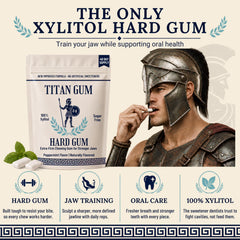 Titan Gum bolsa resellable abierta con chicles visibles y ordenados