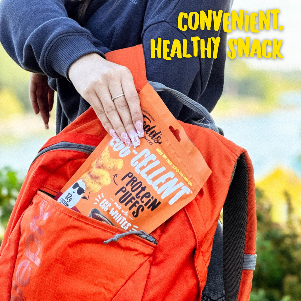 Todd's Better Snacks snack en bolsa junto a accesorio de gimnasio, energía post-entrenamiento