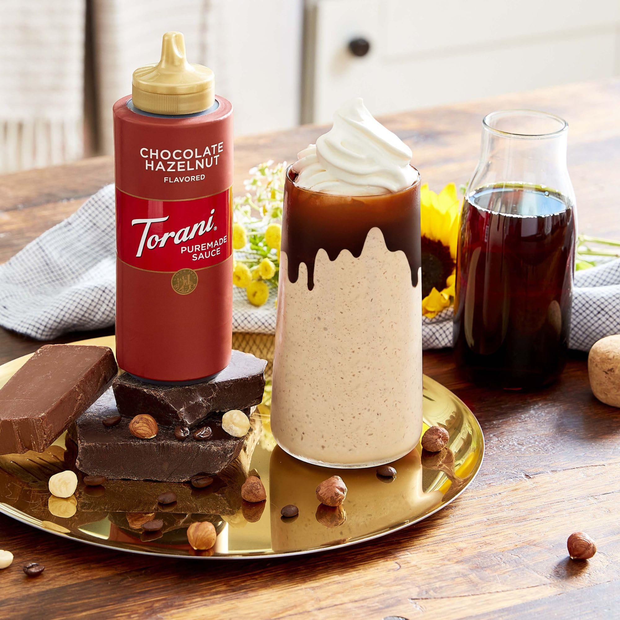 Torani salsa Pumpkin Pie mezclada en batido cremoso, realza postres