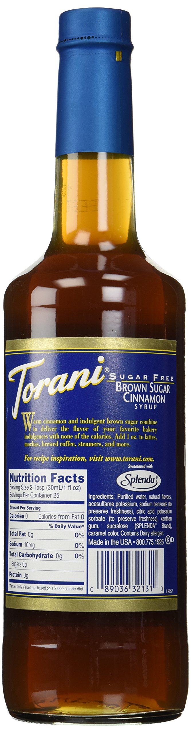 Torani fluido vertiéndose en café, muestra disolución rápida