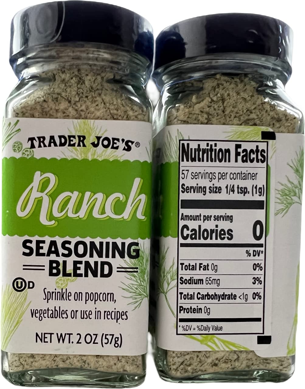 Trader Joe's envase junto a cuchara para comparar tamaño y porciones