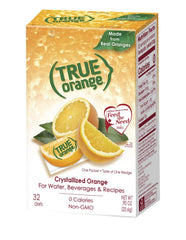 True Citrus sobre de True Lime agregando sabor a una taza de té caliente