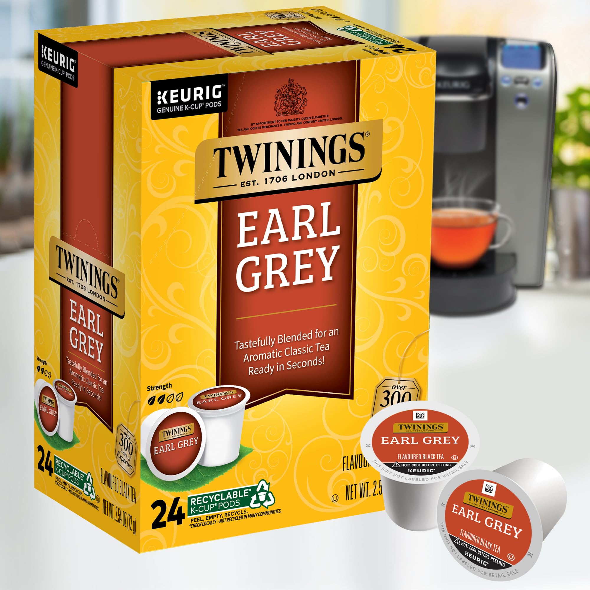 Taza de Twinings Earl Grey recién preparada con vapor evocando aroma de bergamota