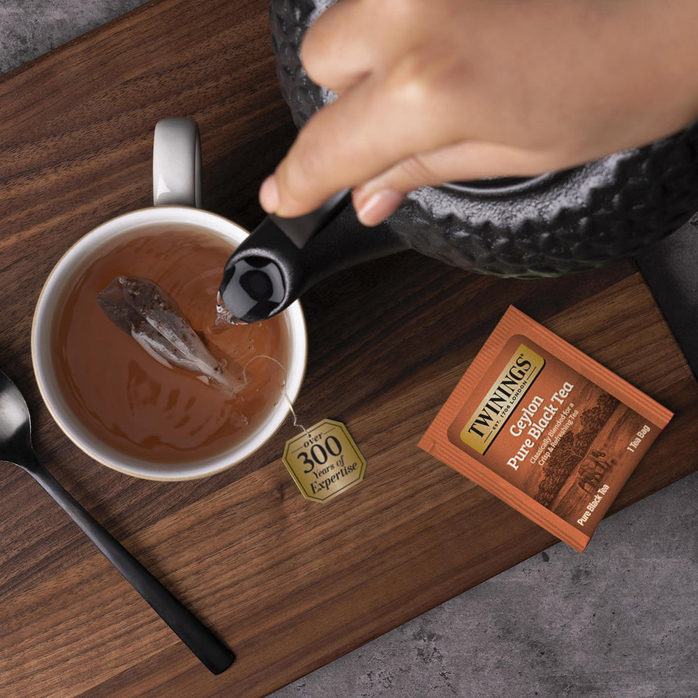 Twinings etiqueta del paquete con información y fecha de lote visible