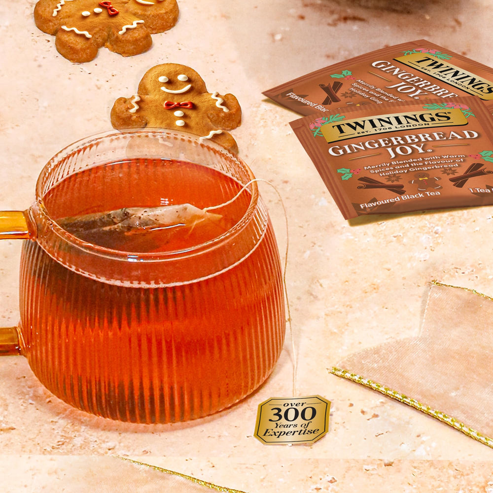 Twinings taza humeante con té para una experiencia reconfortante