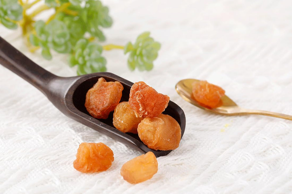 ULTHMOK etiqueta del envase que muestra ingredientes 100% naturales