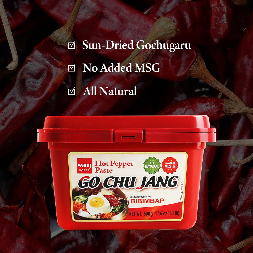 Wang porción de bibimbap con gochujang, realza platos coreanos