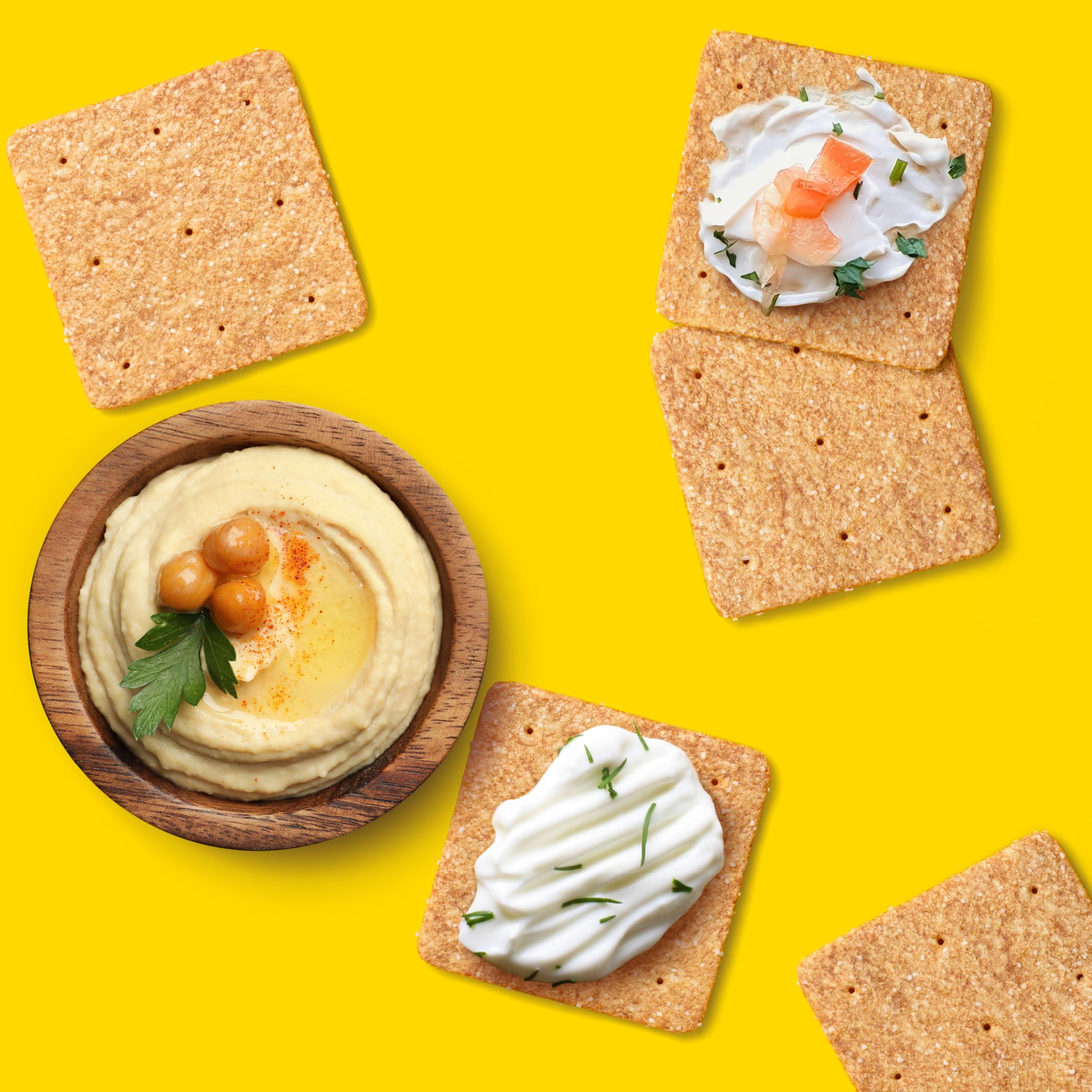 Wheat Thins con topping de ensalada de pollo como opción sustanciosa