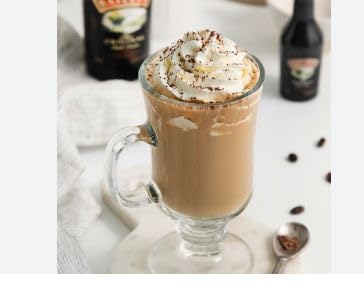 White Coffee taza preparada de chocolate con cuerpo y color rico