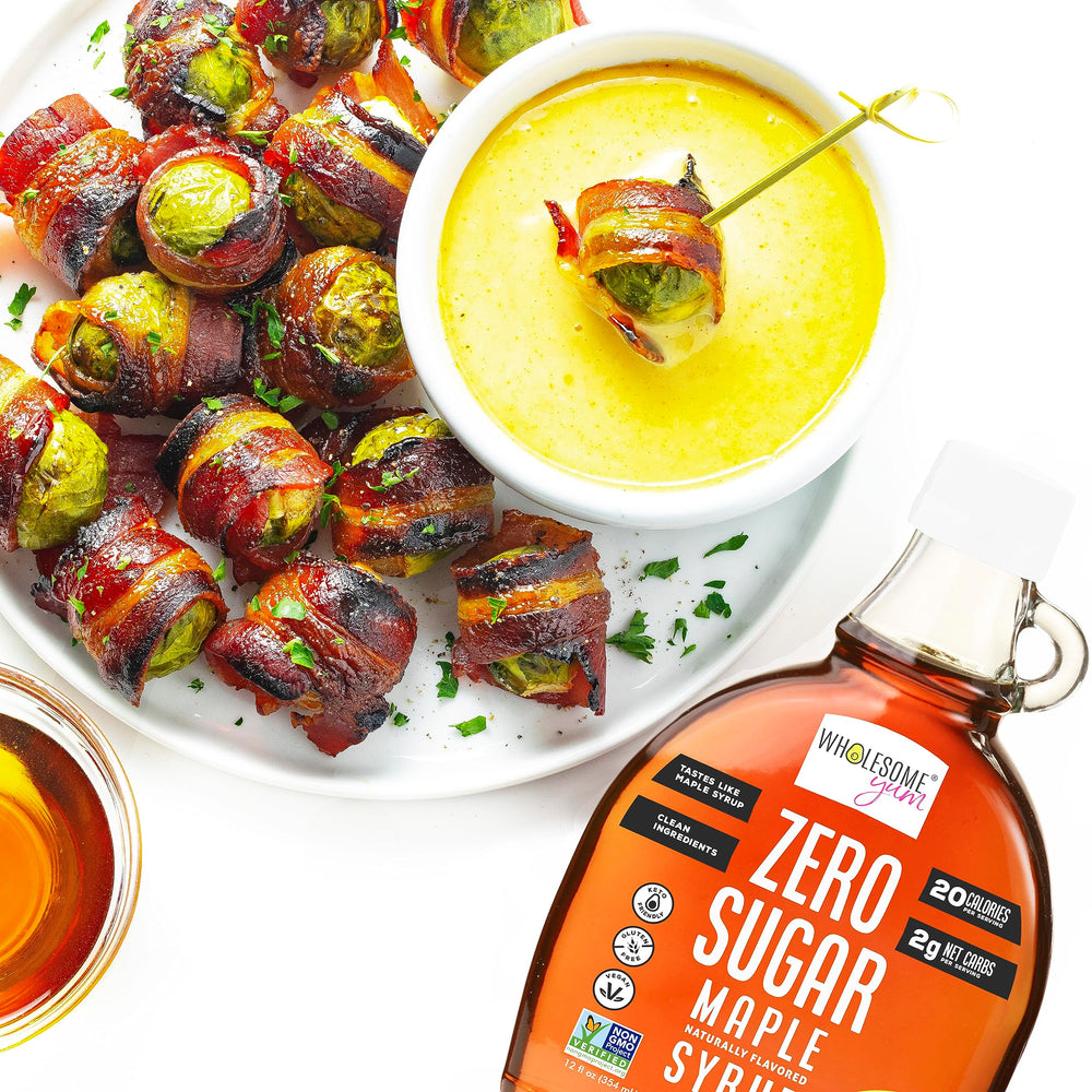 Wholesome Yum jarabe en vaso con café para endulzar bebidas keto