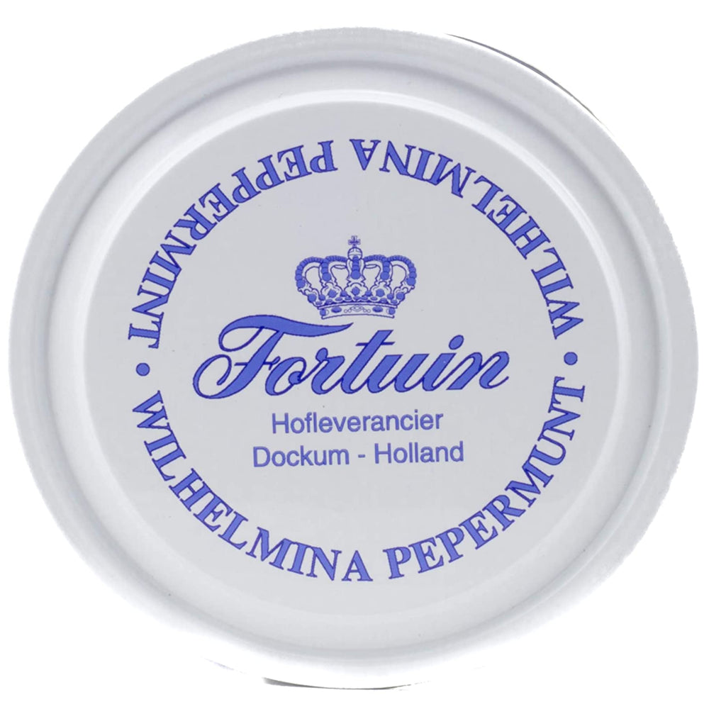 Wilhelmina Fortuin lata en mano ilustra tamaño y facilidad para llevar