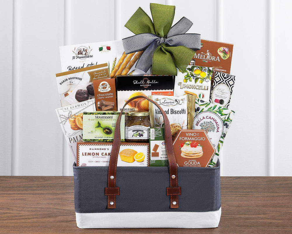 Wine Country Gift Baskets closeup del tapenade de aceitunas demostrando sabor mediterráneo