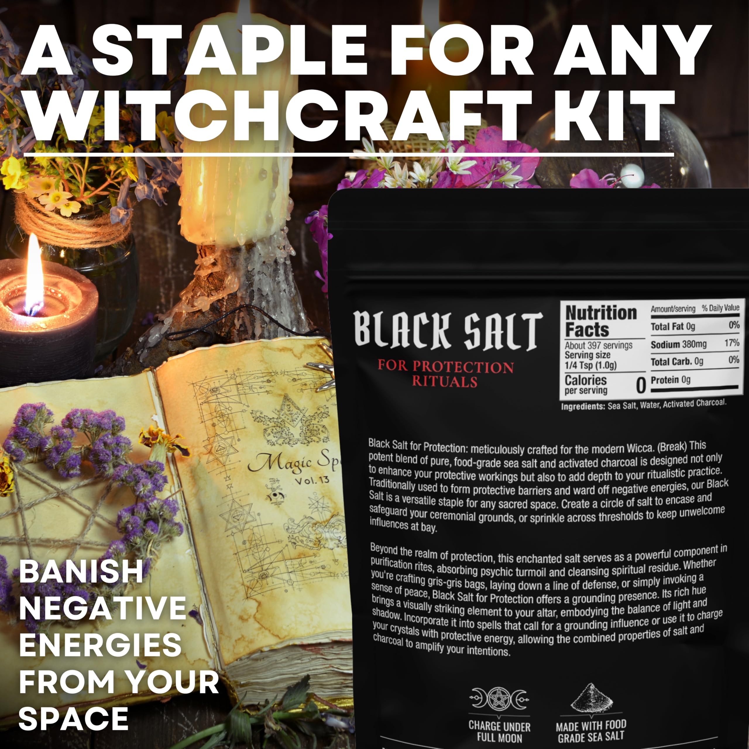 Witches & Wiccan sal negra en mano para comparar tamaño y cantidad práctica