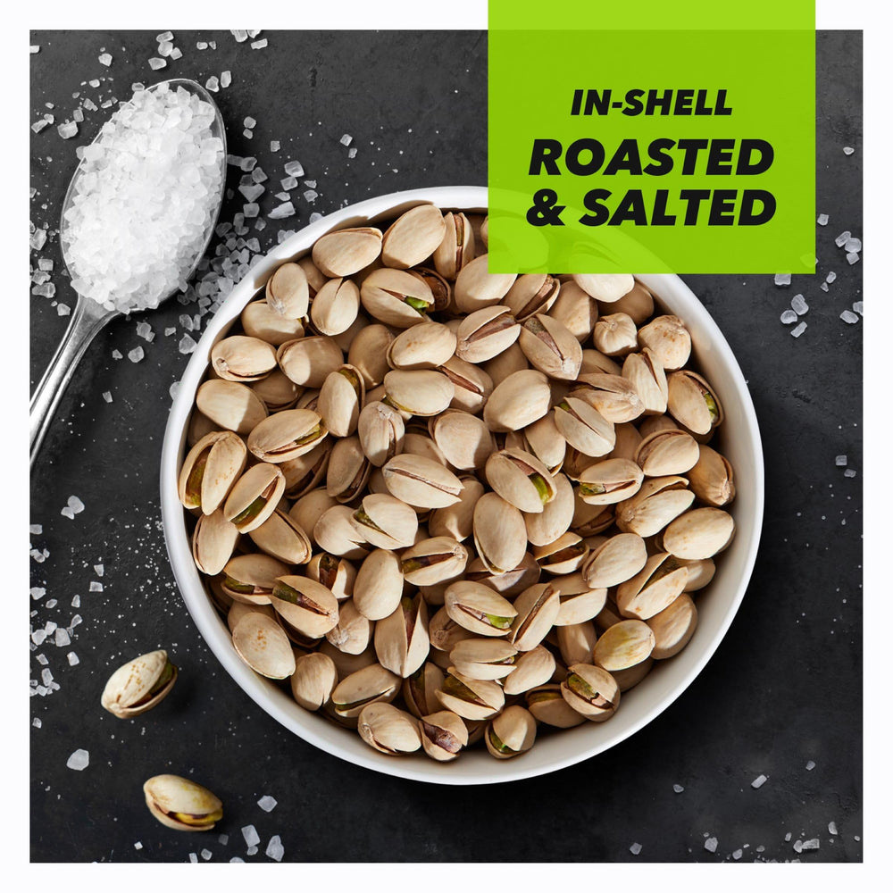 Wonderful Pistachios como topping en ensalada, añade sabor y contraste crujiente