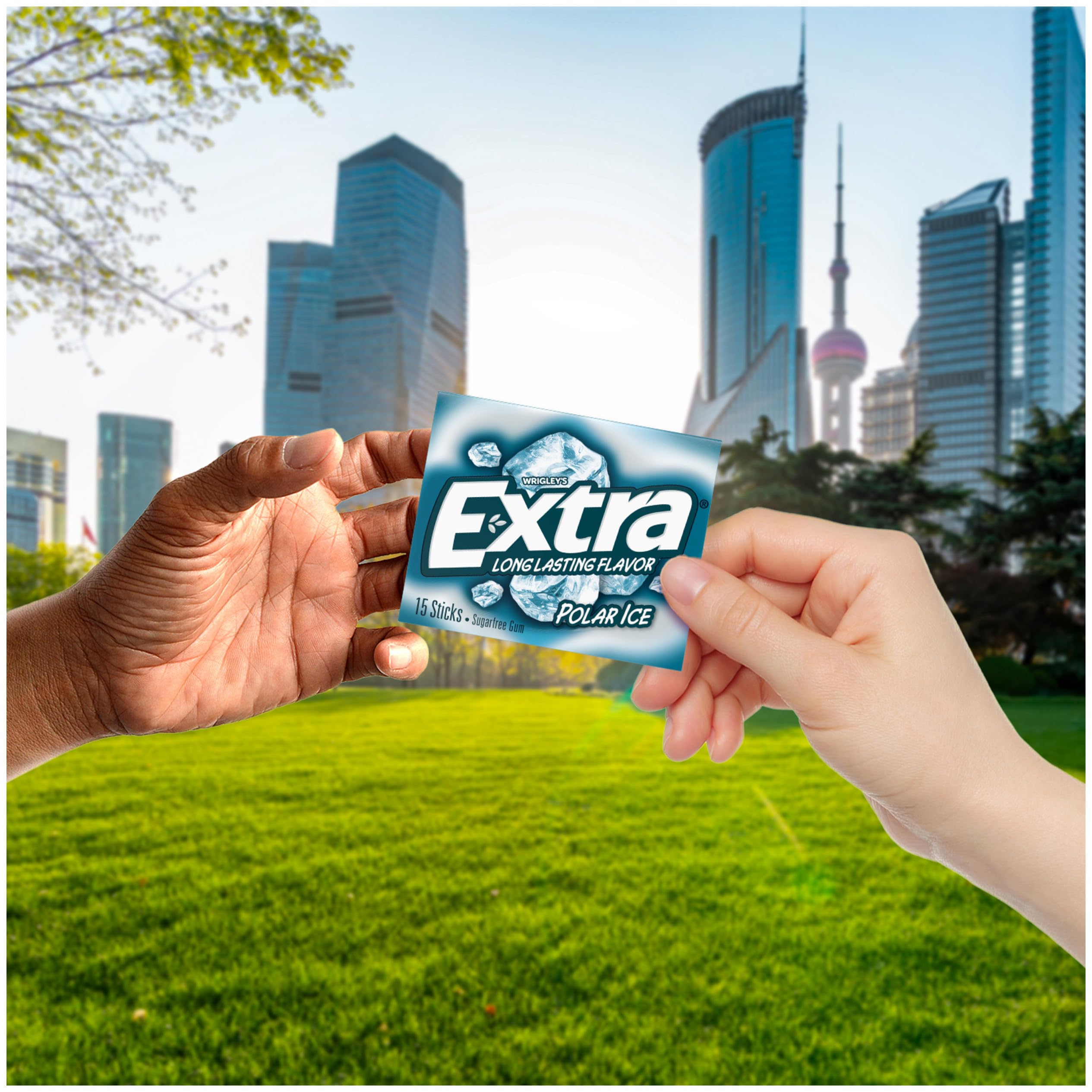 WRIGLEY'S EXTRA primer plano del chicle mostrando textura y aspecto masticable