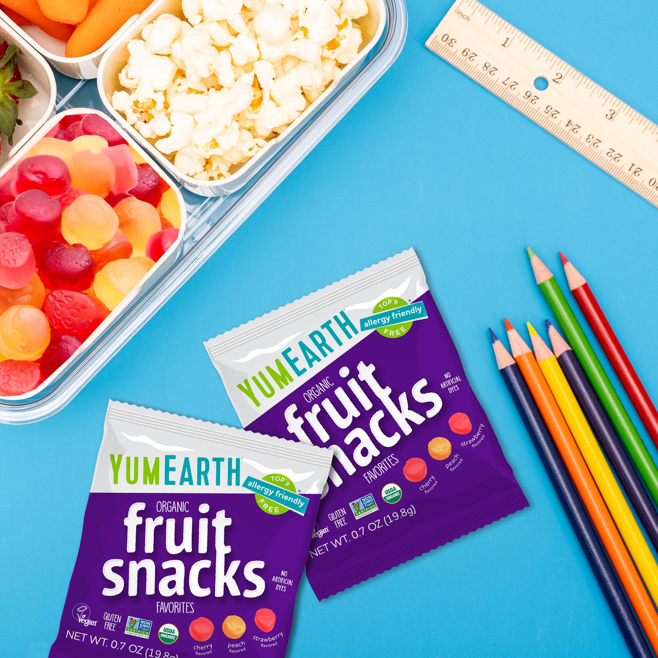 YumEarth snacks como favor en fiesta infantil, opción sin alérgenos
