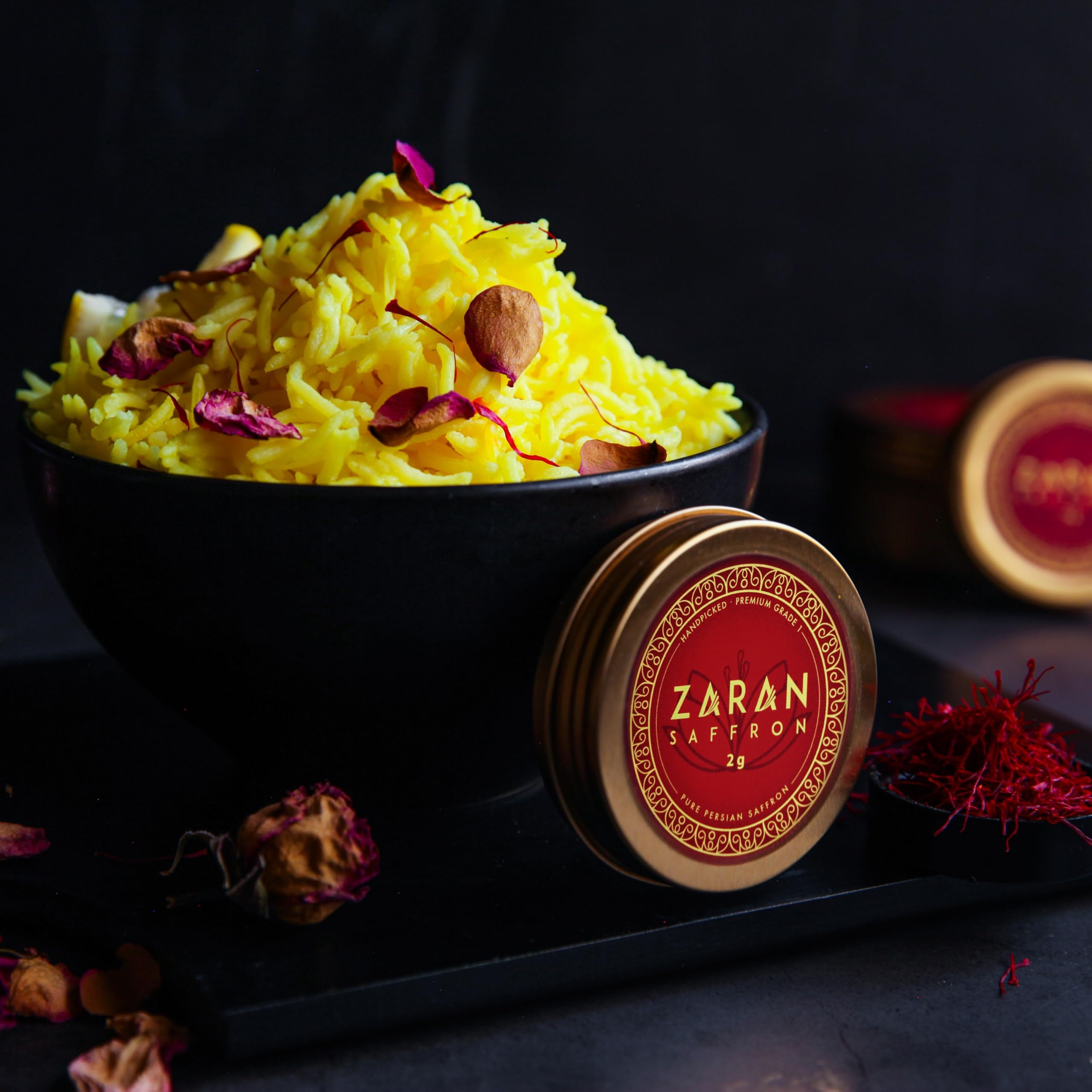 Zaran Saffron hebras en detalle mostrando color y pureza para cocinar